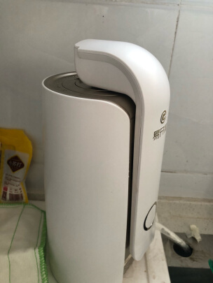易开得净水器 家用 直饮水龙头过滤器 矽藻陶瓷净水器 厨房台上式净水机器 香槟金